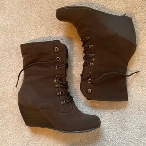 Wedge Boots